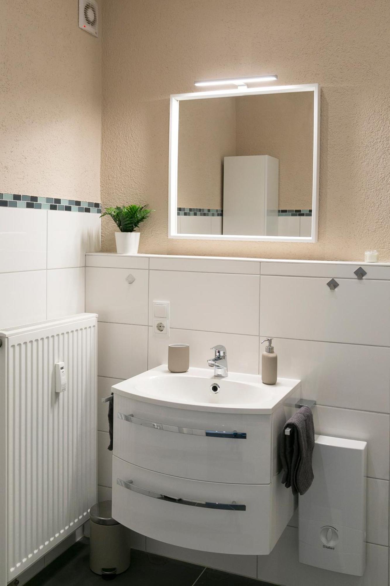 I Innenstadt I King-Size-Bett I Mayen Esterno foto